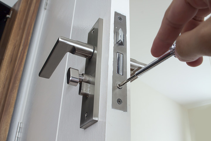 Our local locksmiths are able to repair and install door locks for properties in Gosforth and the local area.